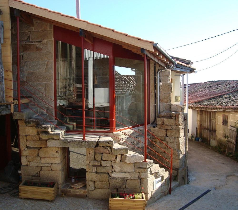 A Casa Da Eira Guest House Cerreda Exterior photo